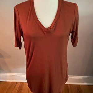 Women's Essential Tee in Orange